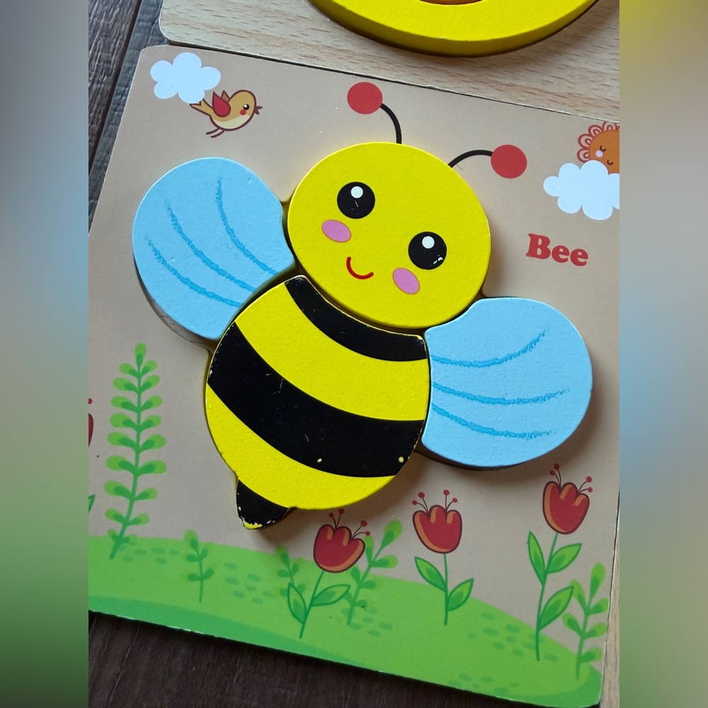 Vibrant Wooden Animal Puzzle Set for Kids - Picture 6 of 6